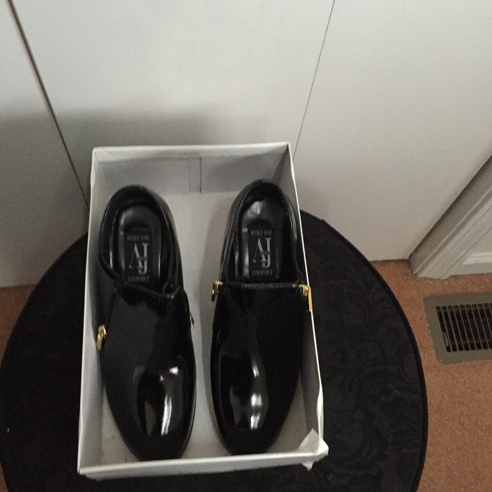 Brand New Shoe Boots Black Patent Size 10
